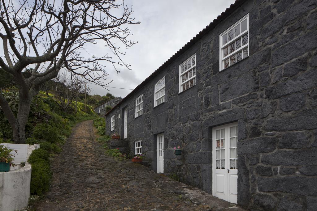Casa Do Ze - Al Guest House Manadas Exterior photo